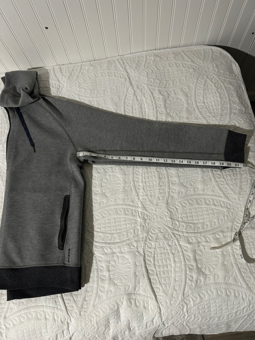 Prana Gray Active Zip-Up hoodie with Contrast Stitching Sz: M - Picture 5 of 6